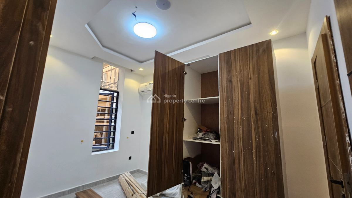 Vibrant 4 Bedroom Semi-detached Duplex with a Bq, Omole Phase 2, Ikeja, Lagos, Semi-detached Duplex for Sale