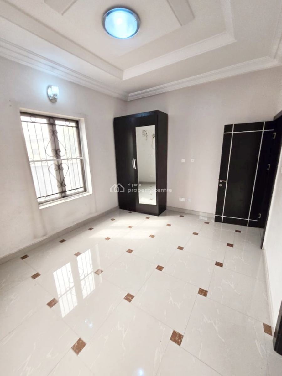 Luxury 2 Bedroom Flat, Gra Phase 2, Magodo, Lagos, Flat / Apartment for Rent