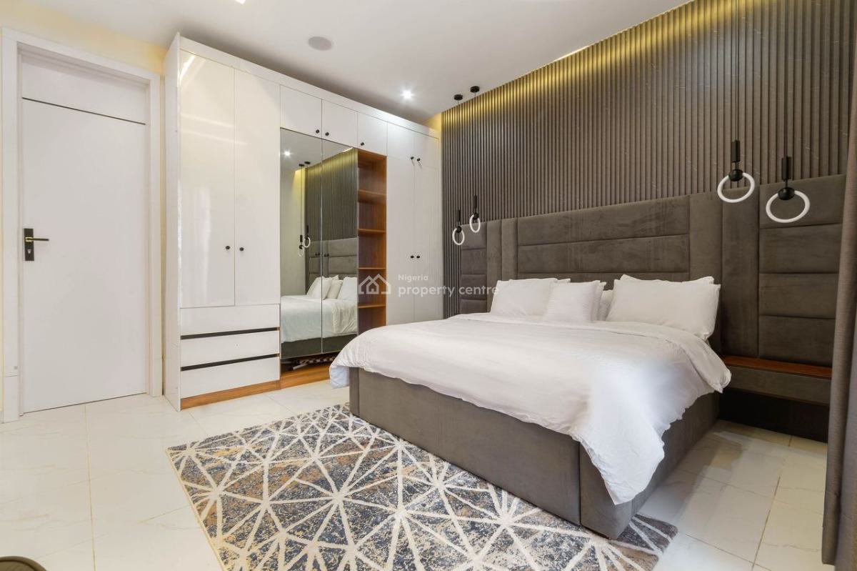 Experience Luxury and Convenience in Our Fully Automated 3-bedroom, Freedom Way, Lekki Phase 1, Lekki, Lagos, Flat / Apartment Short Let