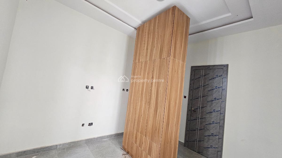 Tastefully Built 5 Bedroom Detached Duplex with a Room Bq, Omole Phase 2, Ikeja, Lagos, Detached Duplex for Sale