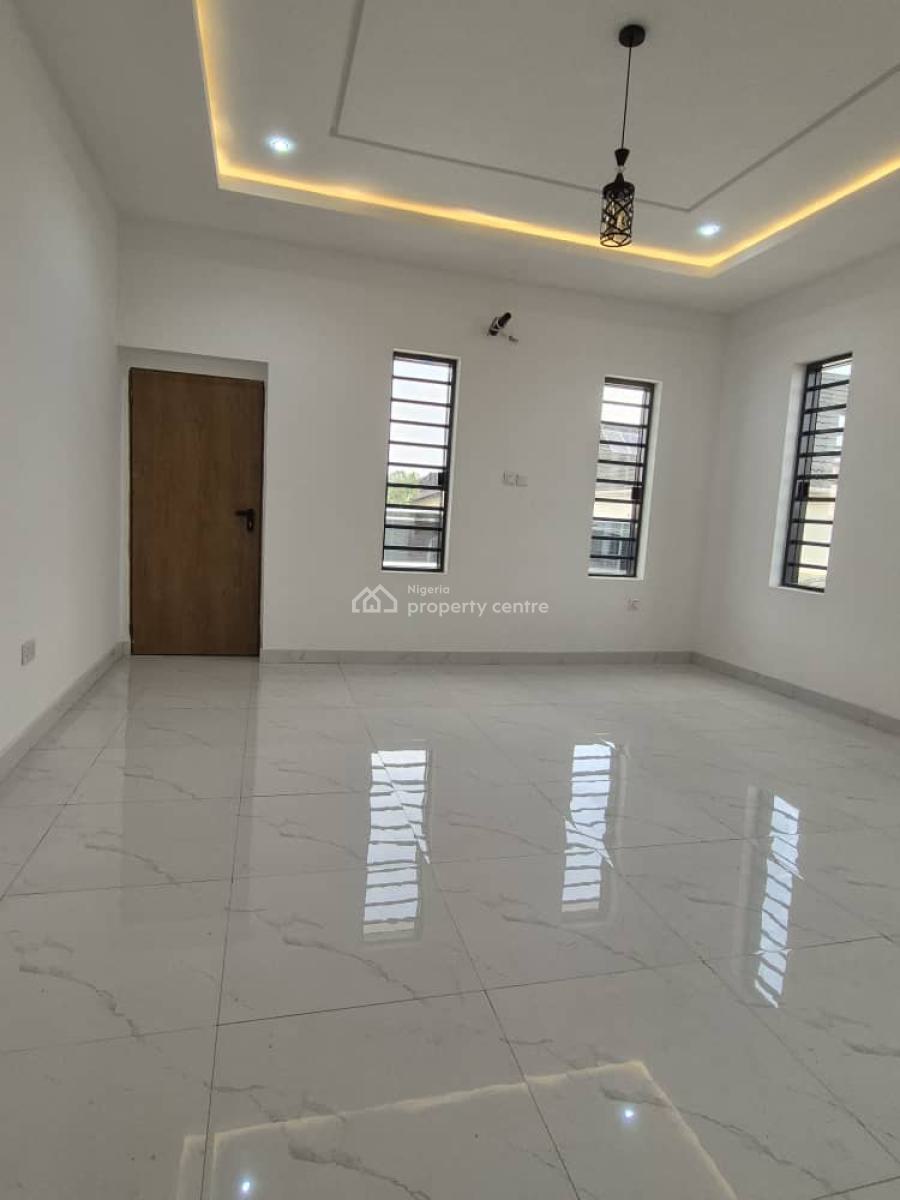 Admirably Built 4 Bedroom Semi-detached Duplex, Omole Phase 2, Ikeja, Lagos, Semi-detached Duplex for Rent
