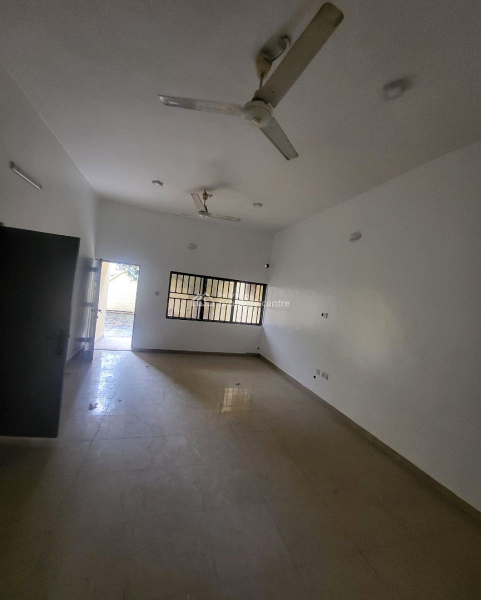 Luxurious Massive 2bedroom Flat, By Lord Lugard Street, Asokoro District, Abuja, Flat / Apartment for Rent
