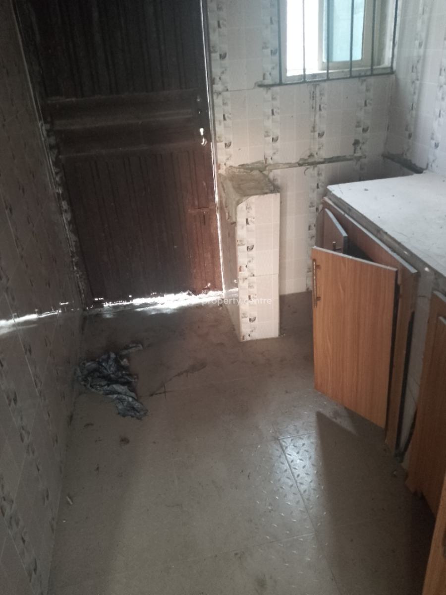 2 Bedroom Bungalow, Macaulay Off Bayeku Road, Igbogbo, Ikorodu, Lagos, Detached Bungalow for Sale