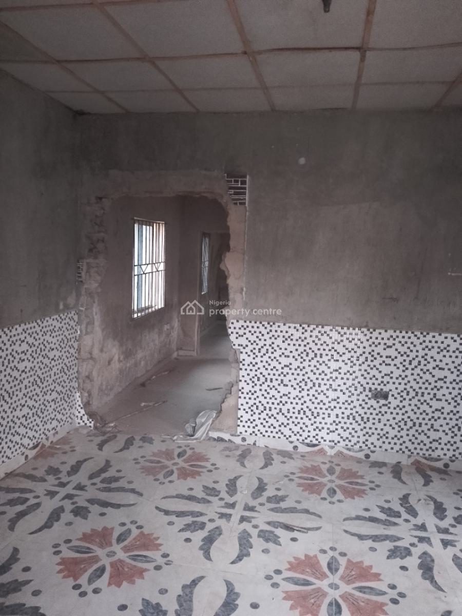 2 Bedroom Bungalow, Macaulay Off Bayeku Road, Igbogbo, Ikorodu, Lagos, Detached Bungalow for Sale