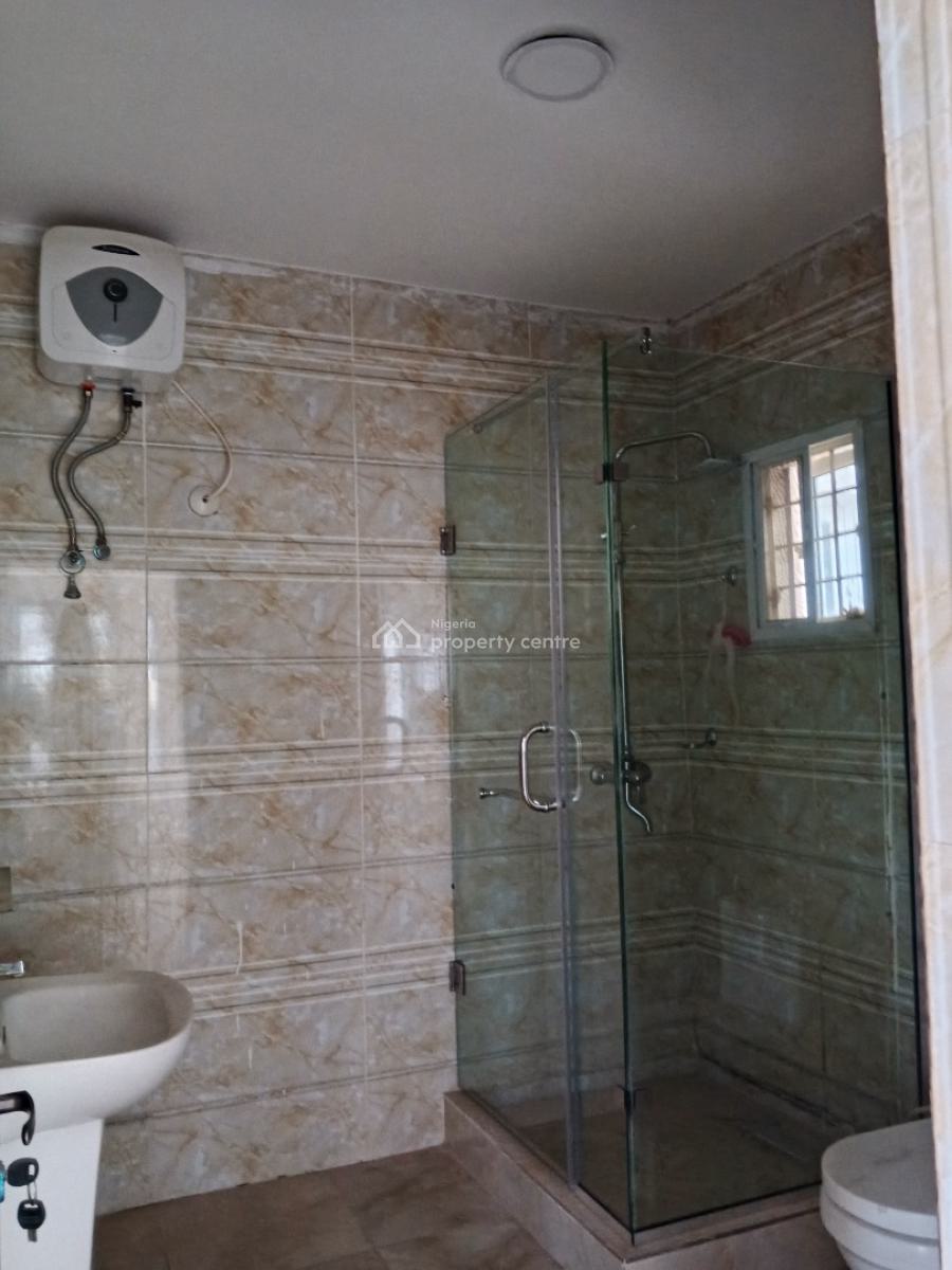 4 Bedroom Terrace Duplex with Bq, Guzape District, Abuja, Terraced Duplex for Rent