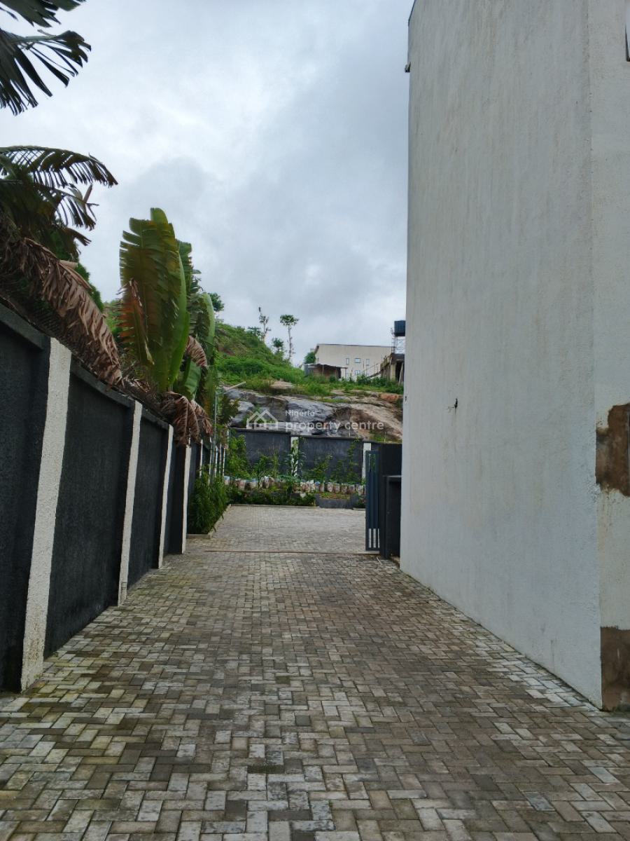 Partially Furnished 4 Bedroom Terrace Duplex with Bq, Guzape District, Abuja, Terraced Duplex for Rent