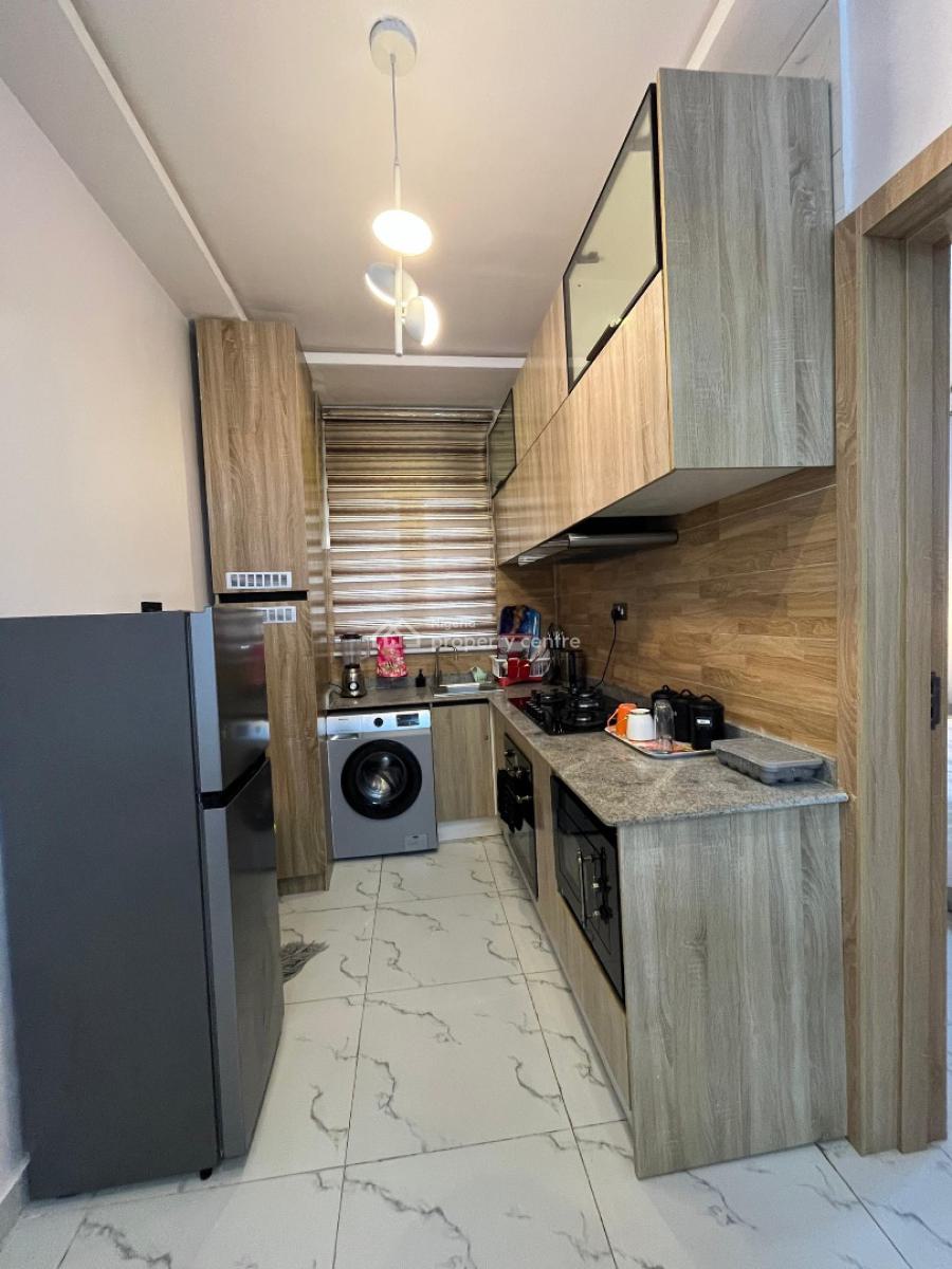 Fully Furnished 1 Bedroom Apartment, Beautiful Fully Furnished 1 Bedroom Apartment, Ologolo, Lekki, Lagos, Block of Flats for Sale