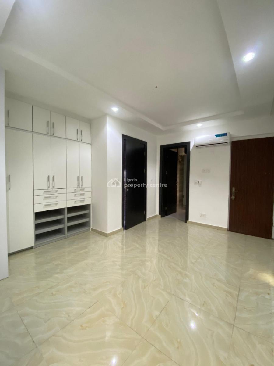 Fully Furnished 4 Bedroom Terrace with Bq, Coopeast Layout Beast, Beach Resort Estate, Osapa, Lekki, Lagos, Terraced Duplex for Sale