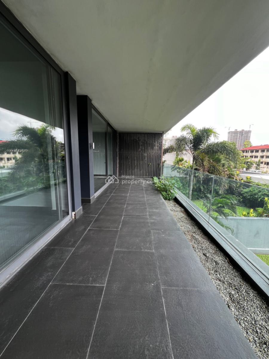 Luxurious 2 Bedroom Apartment with Maids Room, Ikoyi, Lagos, Flat / Apartment for Rent