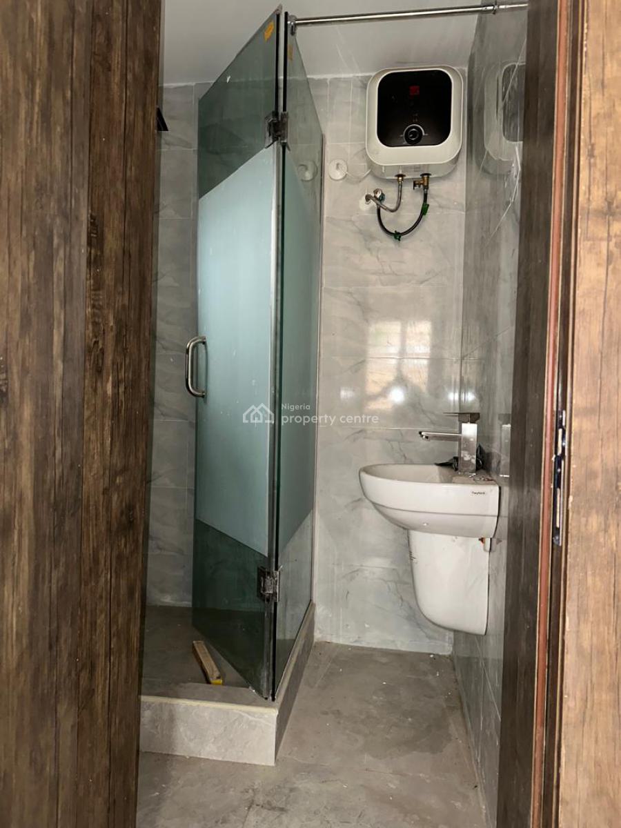 3 Bedroom Flat, Off Admiralty Way Lekki Phase 1 Lekki Lagos, Lekki Phase 1, Lekki, Lagos, Flat / Apartment for Rent