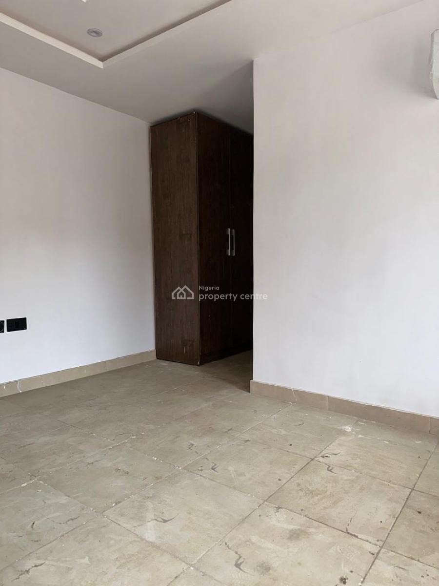 3 Bedroom Flat, Off Admiralty Way Lekki Phase 1 Lekki Lagos, Lekki Phase 1, Lekki, Lagos, Flat / Apartment for Rent