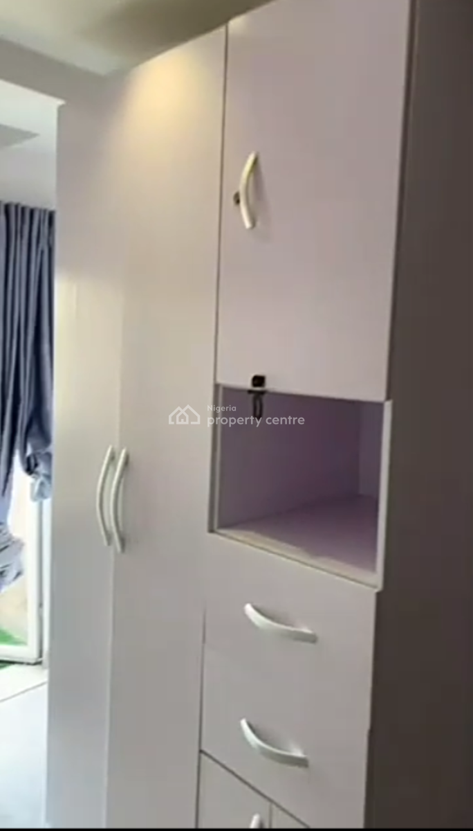 Serviced Partly Furnished 1 Bed with Balcony and Ocean View( Video Is, Ikate Elegushi, Lekki Phase 1, Lekki, Lagos, Mini Flat (room and Parlour) for Rent