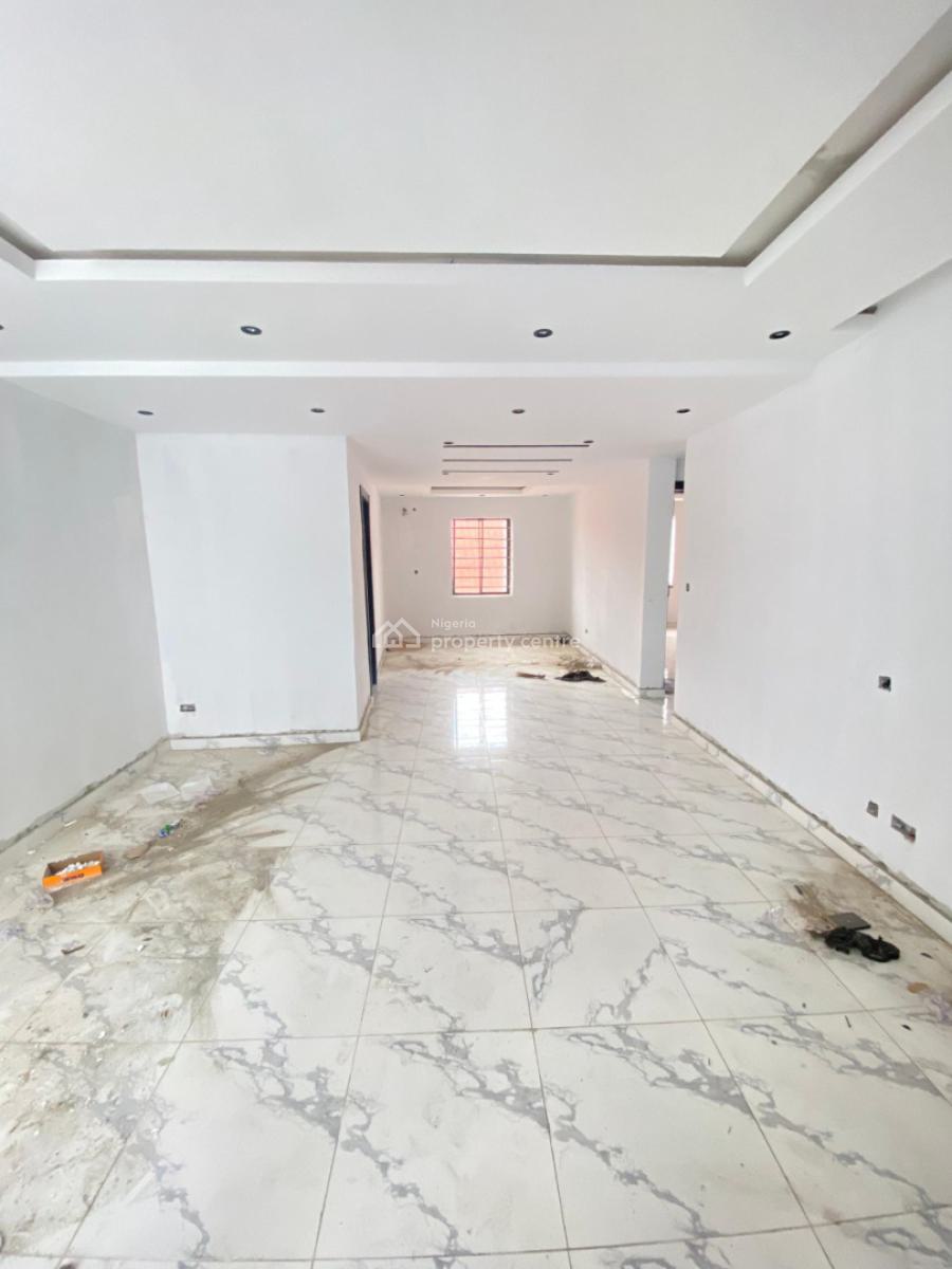 a Nicely Built 2 Bedroom Apartment Suitable for Investment, Ikate, Lekki, Lagos, Block of Flats for Sale