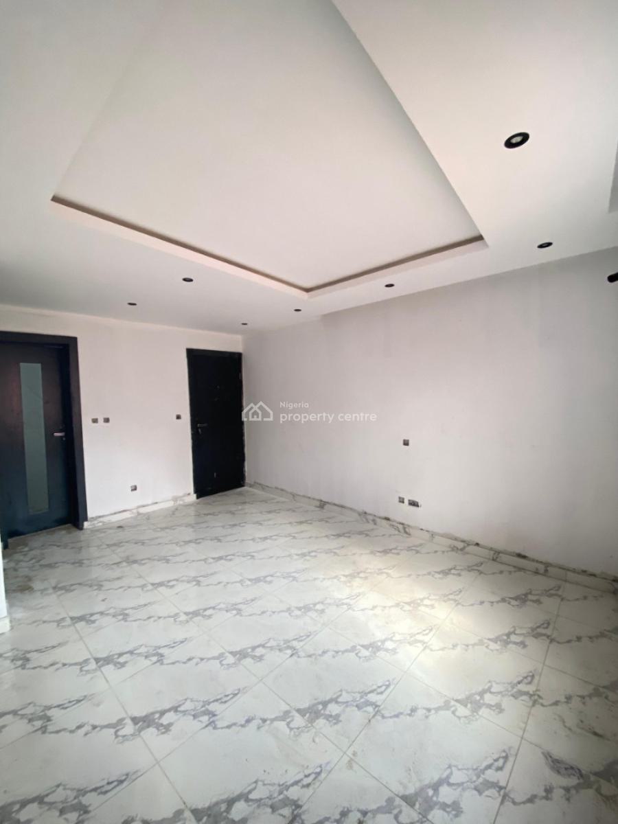a Nicely Built 2 Bedroom Apartment Suitable for Investment, Ikate, Lekki, Lagos, Block of Flats for Sale