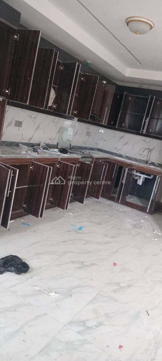3 Bedroom Apartment, New Road, Igbo Efon, Lekki, Lagos, Flat / Apartment for Rent