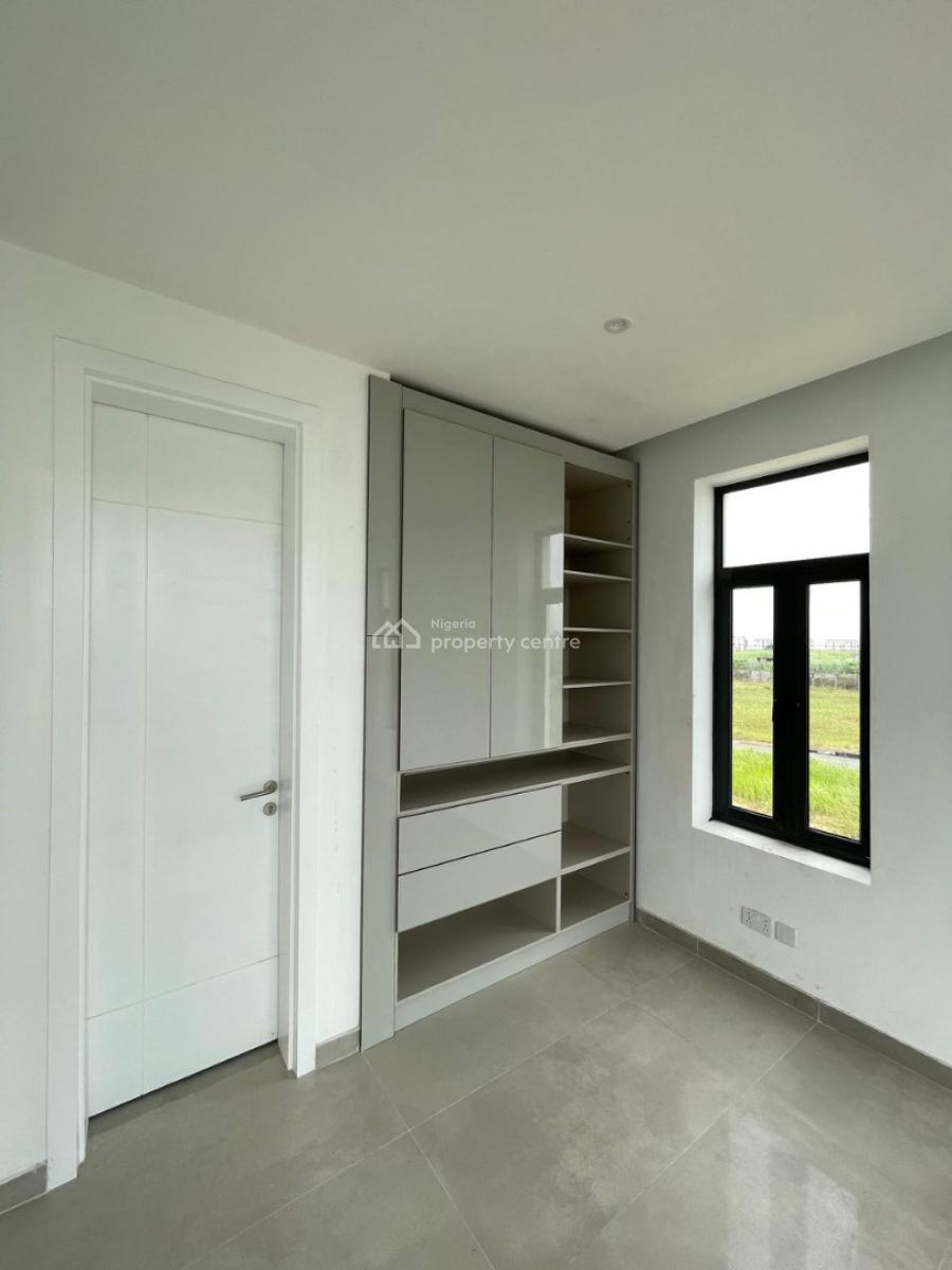 5 Bedrooms Semi Detached and Bq with Swimming, Cowrie Creek Ikate, Ikate Elegushi, Lekki, Lagos, Semi-detached Duplex for Sale