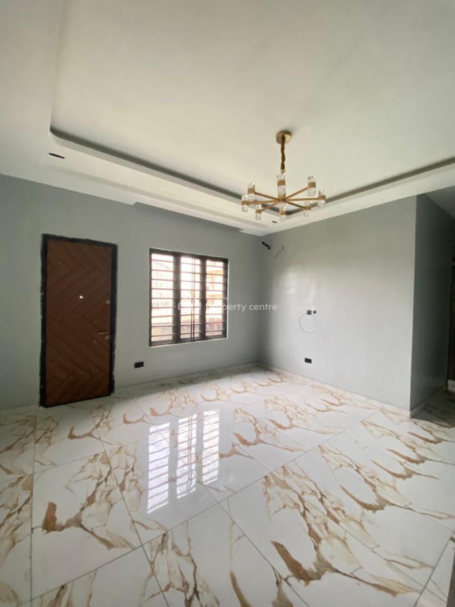 Nicely Built 2 Bedroom Apartment  Suitable for Investment, Freedom Way Lekki, Lekki Phase 1, Lekki, Lagos, Block of Flats for Sale