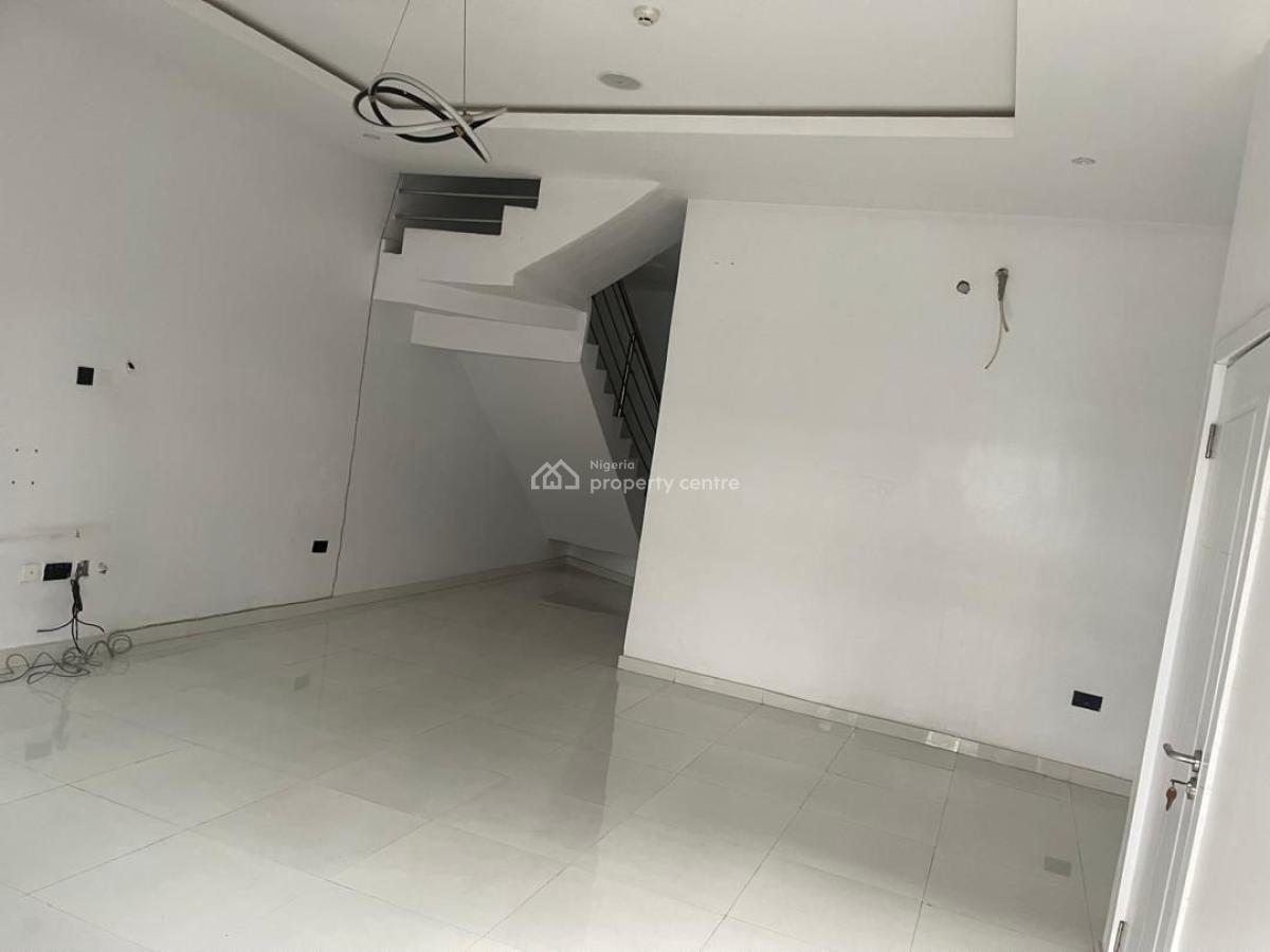 Unfurnished 4 Bedroom Semi Detached Duplex, Osapa, Lekki, Lagos, Semi-detached Duplex for Rent