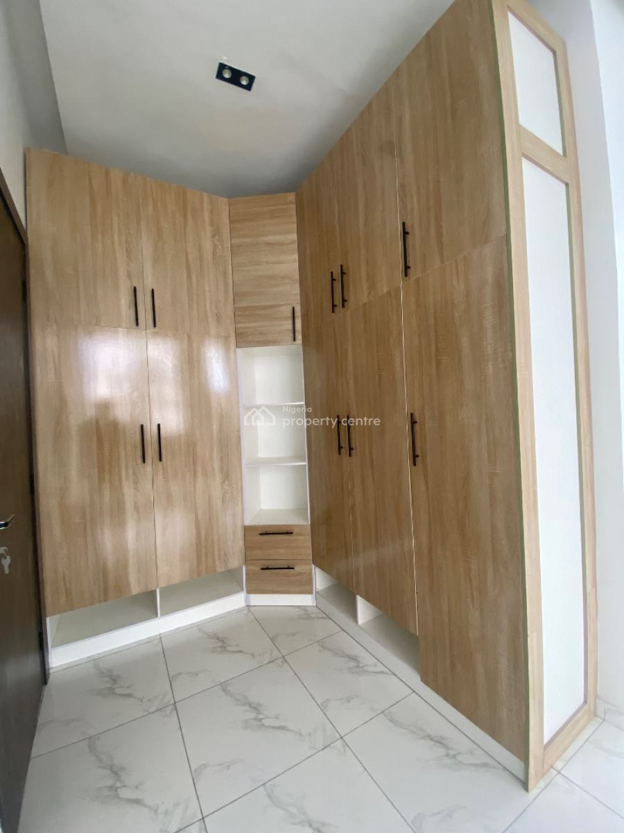 Luxury 5bed with Bq in a Secured Estate with Gud Rd &electrity, Beside Lagos Business School, Ajah Lagos, Ajah, Lagos, Detached Duplex for Sale