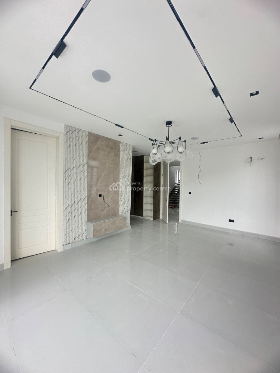 Exquisite 6 Bedroom Home, Lekki Phase 1, Lekki, Lagos, Detached Duplex for Sale