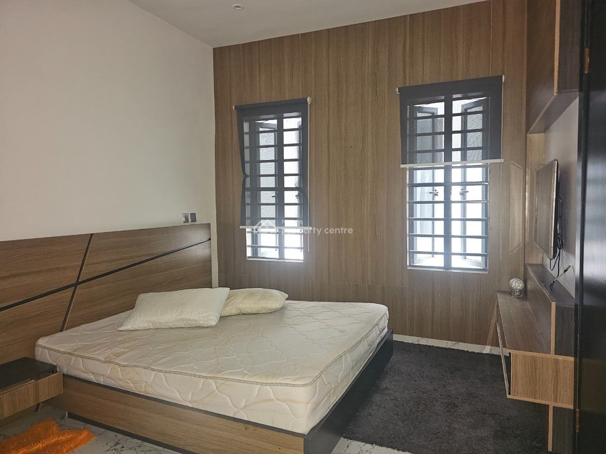 Serviced 3 Bedrooms Apartment with Bq, Ikate Elegushi, Lekki, Lagos, Flat / Apartment for Sale