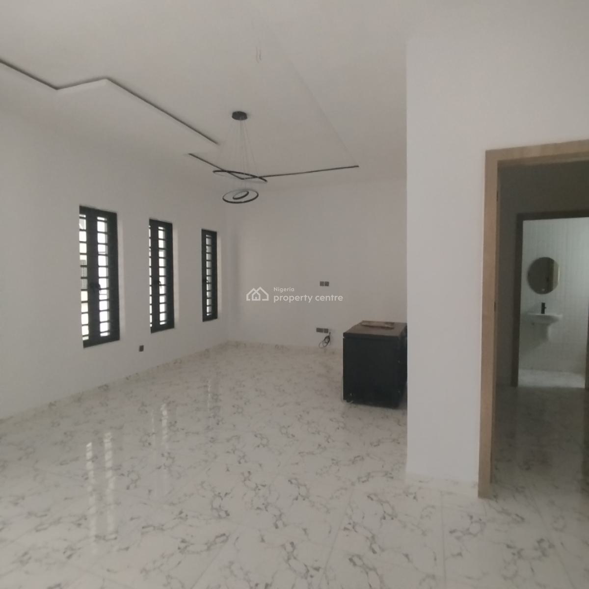 Nice 4 Bedroom Terrace Duplex, Mobil Road, Ajah, Lekki Expressway, Lekki, Lagos, Terraced Duplex for Rent