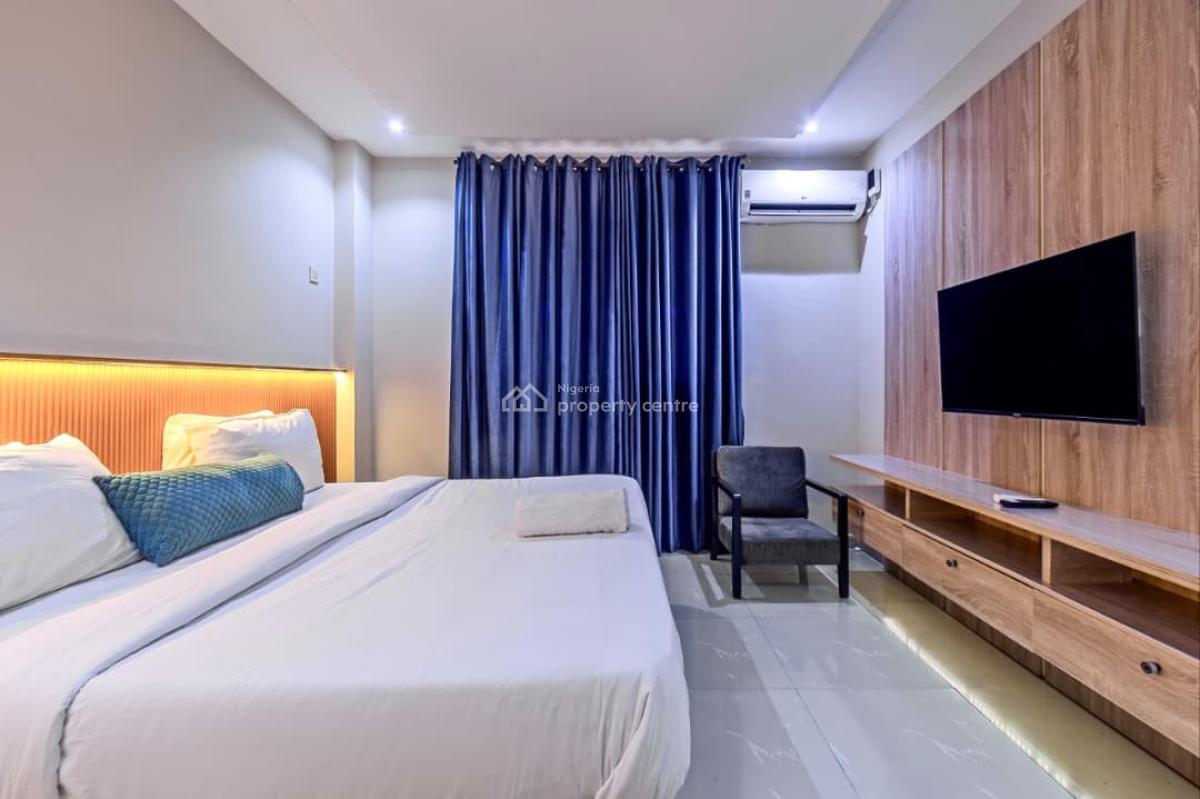 Tokyo  Luxury 3-bedroom Waterfront Penthouse, Lekki Phase 1, Lekki, Lagos, Flat / Apartment Short Let