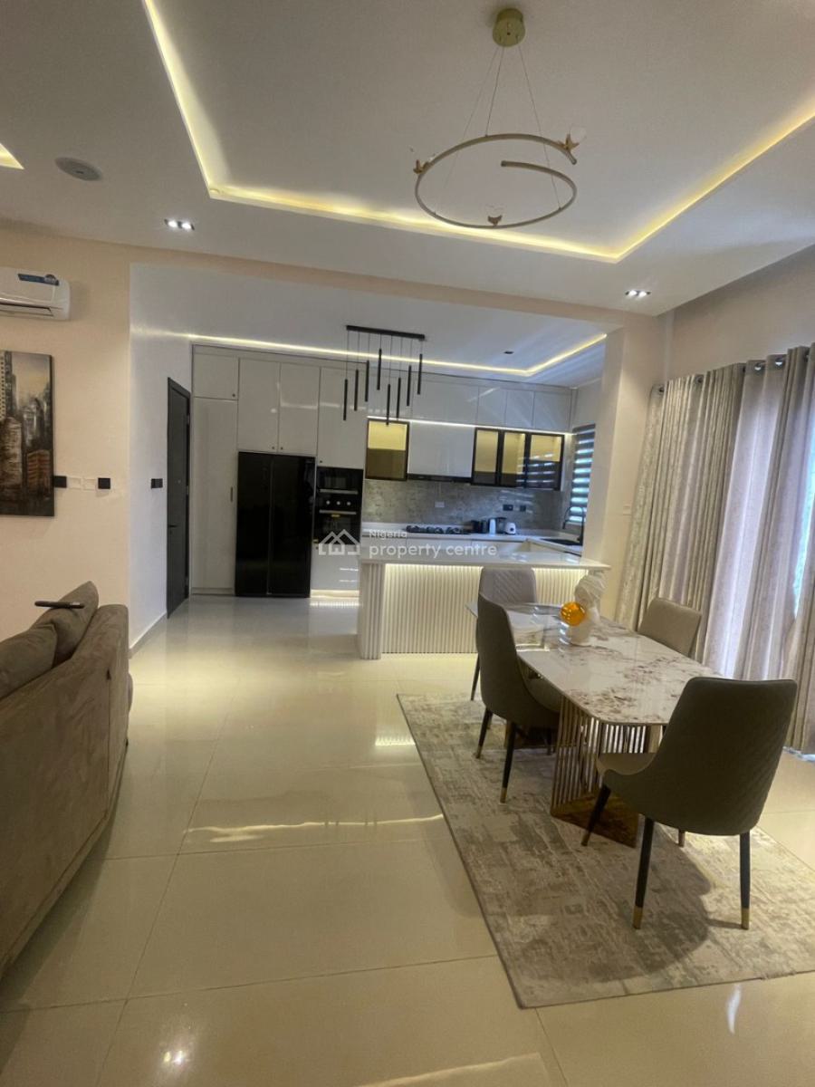 Newly Built and Serviced 3bedroom Apartment with Pool and Gym, Lekki Phase 1, Lekki, Lagos, Flat / Apartment for Rent