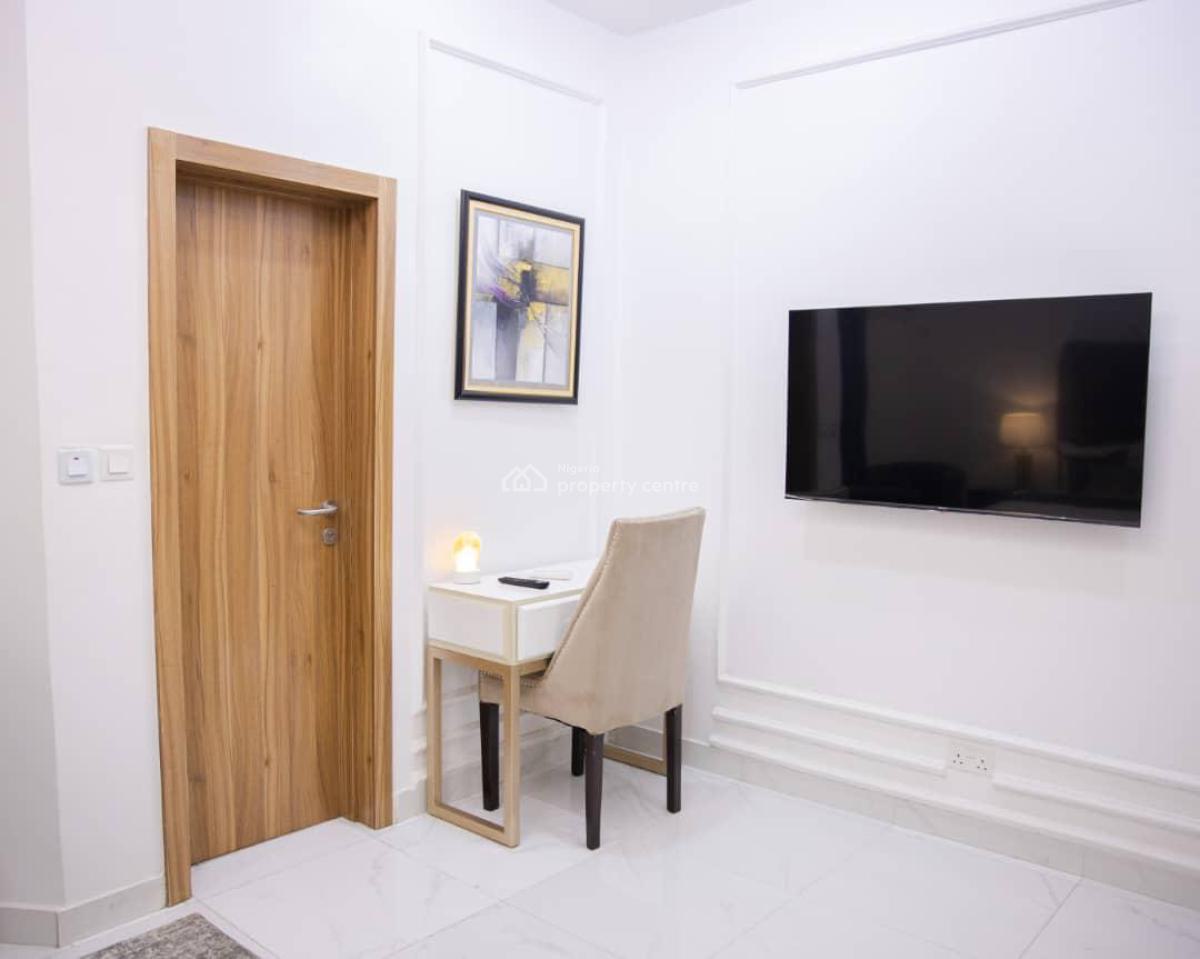 Luxury 3 Bedroom Terrace Duplex with Snooker Board, Ikate, Lekki, Lagos, Terraced Duplex Short Let
