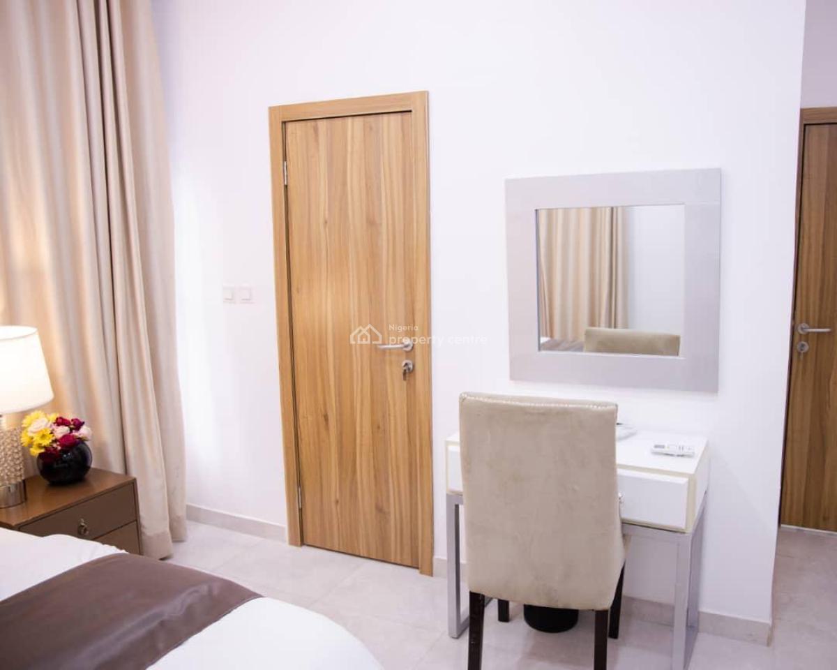 Luxury 3 Bedroom Terrace Duplex with Snooker Board, Ikate, Lekki, Lagos, Terraced Duplex Short Let