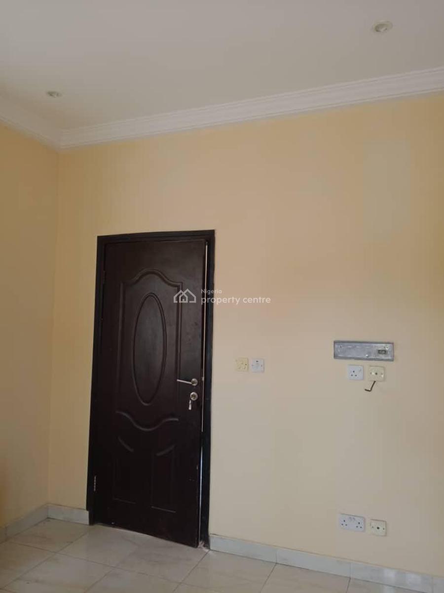 5bedroom Detached Duplex with a Study Room, Fitted Kitchen, En-suit, Lekki Ajah, Royal Garden Estate., Ajah, Lagos, House for Rent