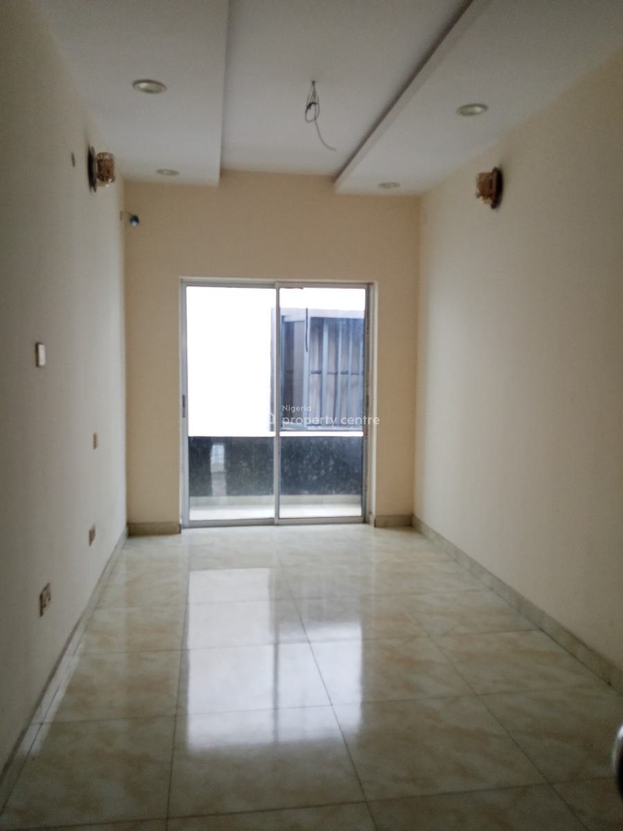 Spacious 4 Bedroom Fully Detached Located at Lekki Gardens Estate, Meridian Park Estate General Paint Bustop, Ajah, Lagos, Detached Duplex for Sale