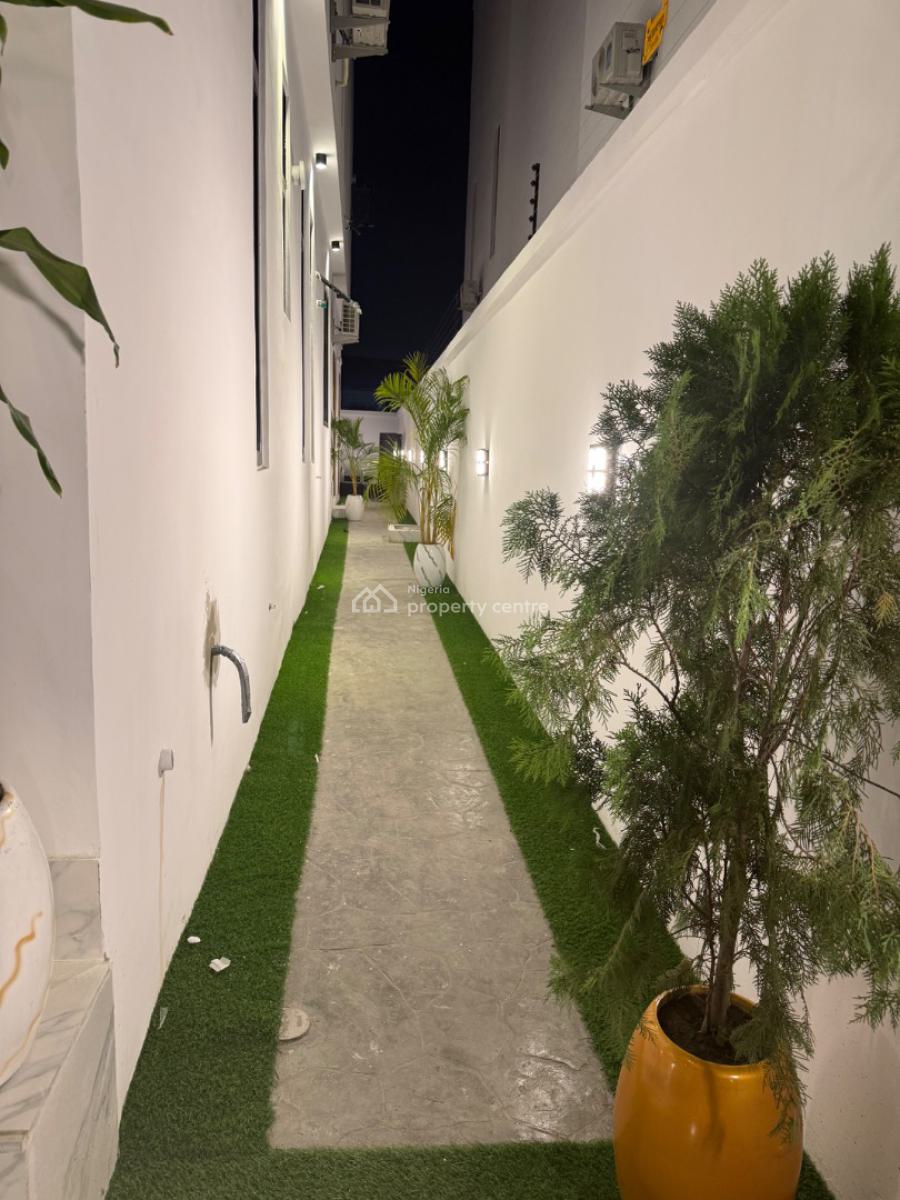 Contemporary 5 Bedroom Smart Home with a Maid Rooms, Gym, Cinema, Stud, Lekki, Lagos, Detached Duplex for Sale