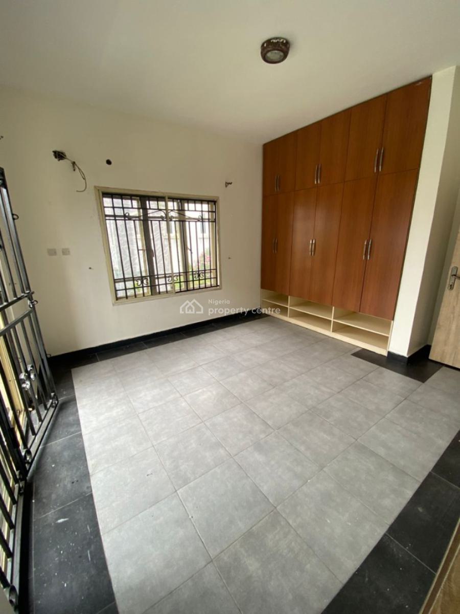 3 Bedroom Apartments in a Serene and Secured Environment, Right Hand Side, Lekki Phase 1, Lekki, Lagos, Flat / Apartment for Rent