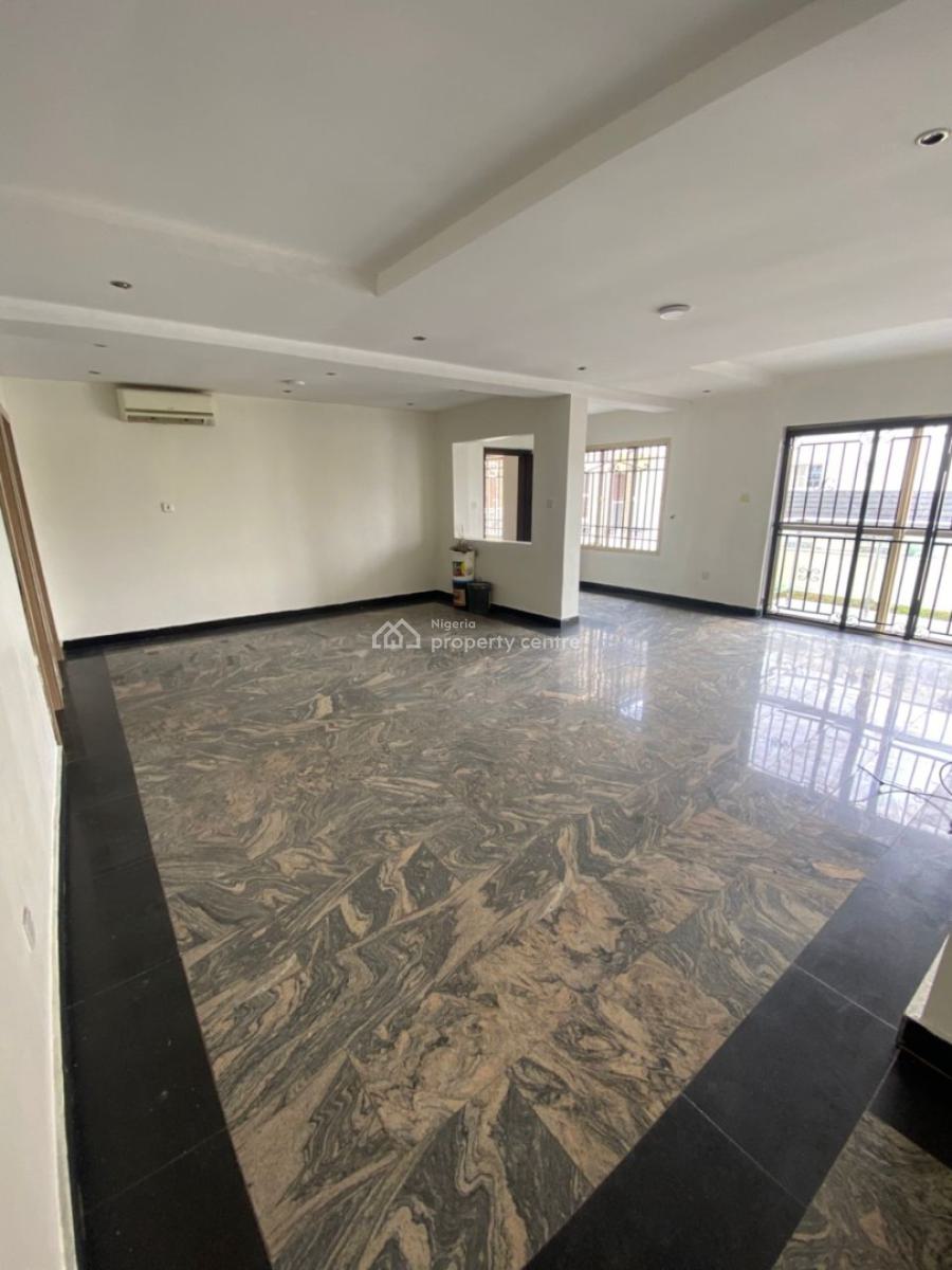 3 Bedroom Apartments in a Serene and Secured Environment, Right Hand Side, Lekki Phase 1, Lekki, Lagos, Flat / Apartment for Rent