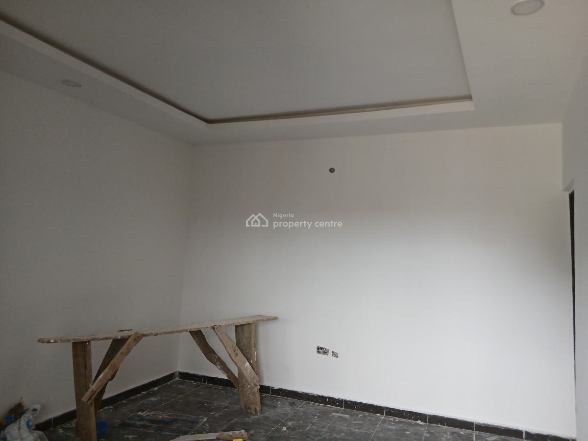 a Lovely Renovated Miniflat, Abule Ijesha, Abule Ijesha, Yaba, Lagos, Mini Flat (room and Parlour) for Rent