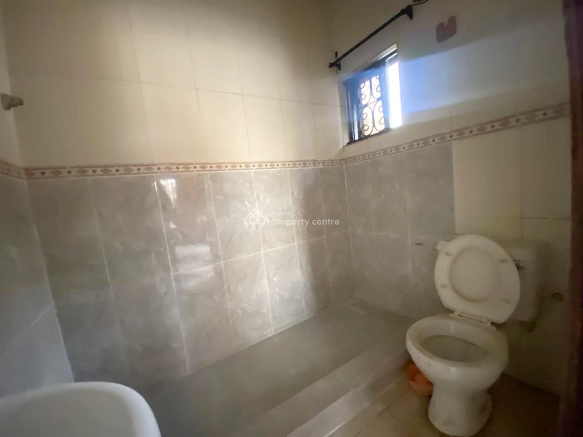 Luxury 3 Bedroom Apartment, Gra Phase 1, Magodo, Lagos, Flat / Apartment for Rent