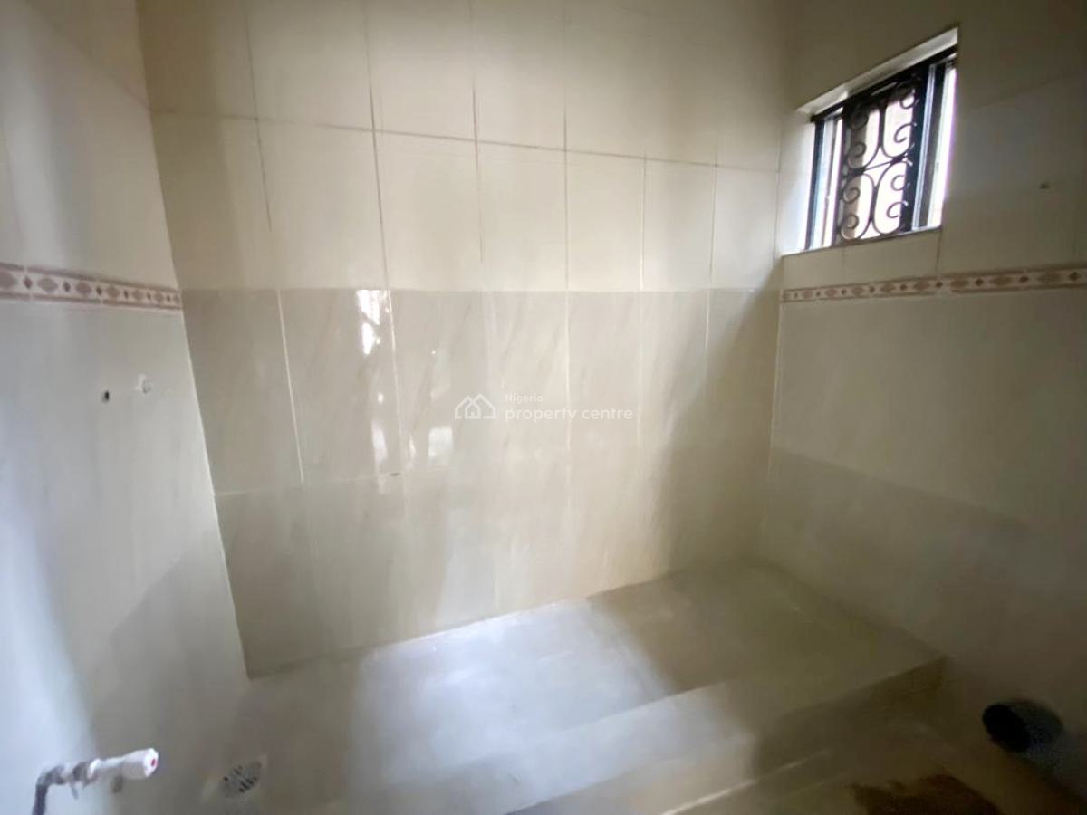 Luxury 3 Bedroom Apartment, Gra Phase 1, Magodo, Lagos, Flat / Apartment for Rent