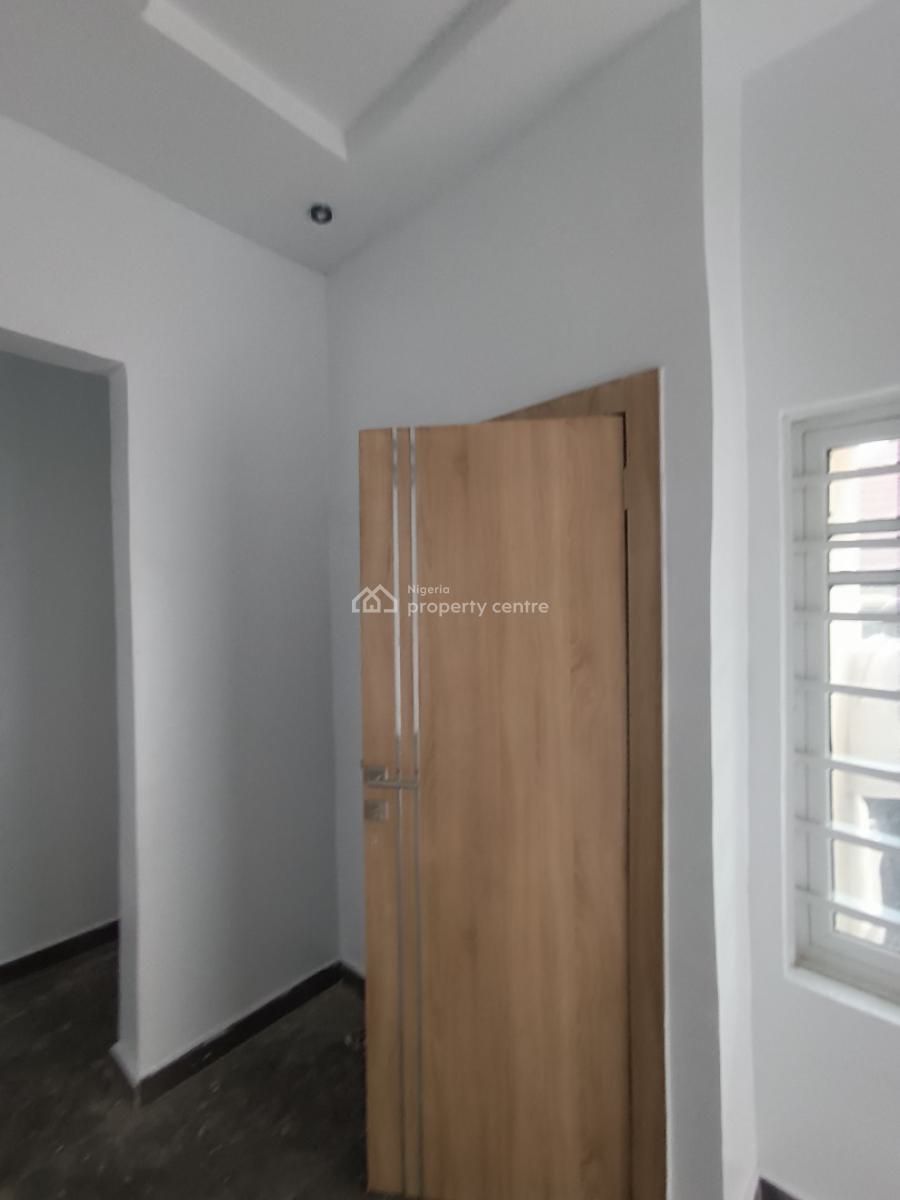 a New 2bedroom Flat, Just After Novare Shoprite Ajah, Lekki, Lagos, Flat / Apartment for Rent