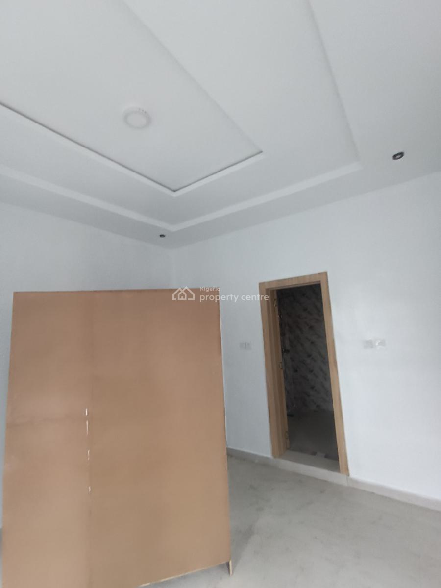a New 2bedroom Flat, Just After Novare Shoprite Ajah, Lekki, Lagos, Flat / Apartment for Rent