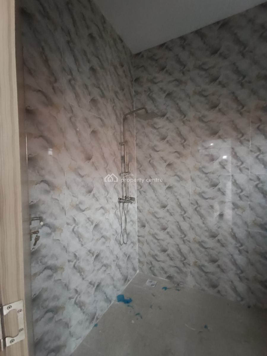 a New 2bedroom Flat, Just After Novare Shoprite Ajah, Lekki, Lagos, Flat / Apartment for Rent