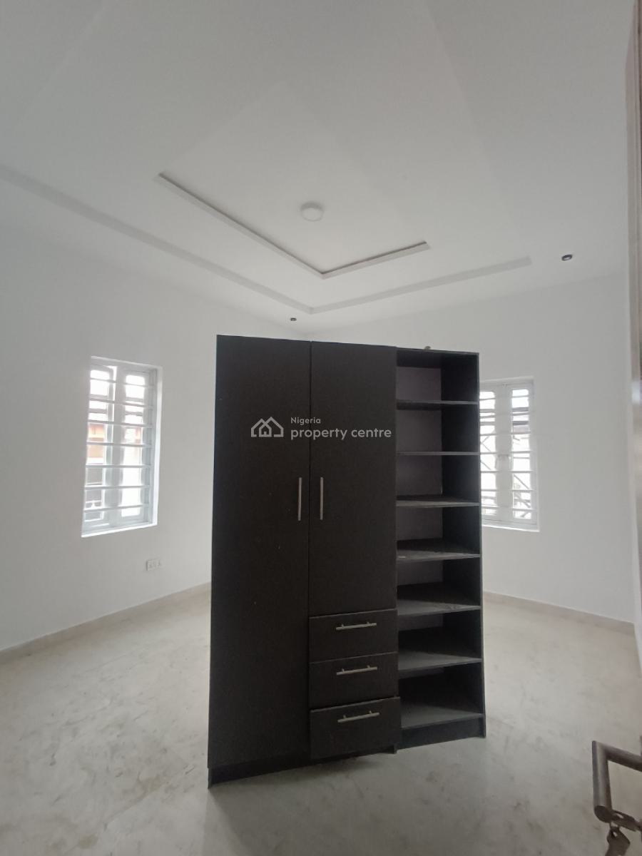 a New 2bedroom Flat, Just After Novare Shoprite Ajah, Lekki, Lagos, Flat / Apartment for Rent