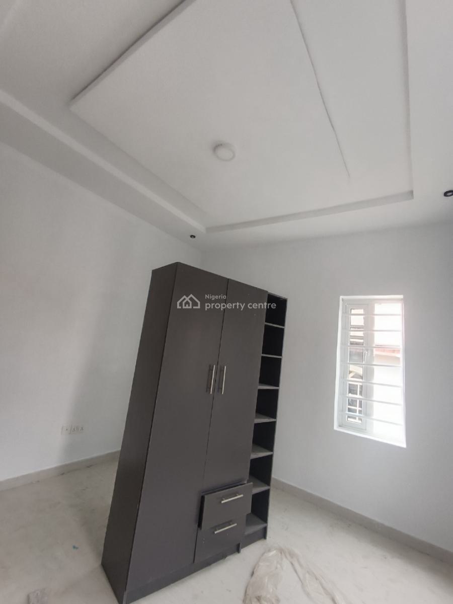 a New 2bedroom Flat, Just After Novare Shoprite Ajah, Lekki, Lagos, Flat / Apartment for Rent