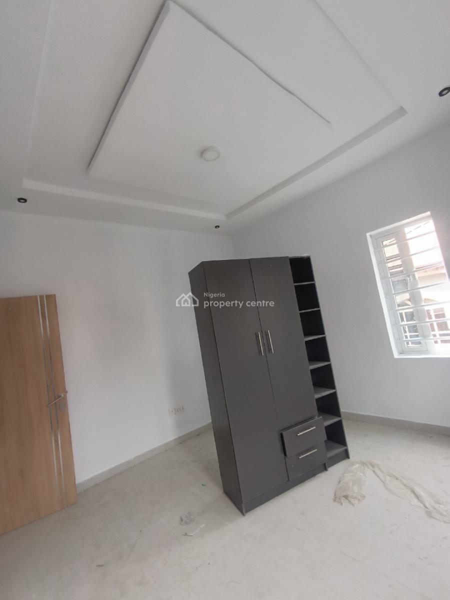 a New 2bedroom Flat, Just After Novare Shoprite Ajah, Lekki, Lagos, Flat / Apartment for Rent