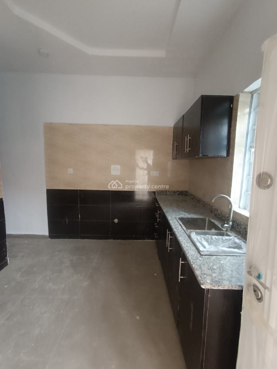 a New 2bedroom Flat, Just After Novare Shoprite Ajah, Lekki, Lagos, Flat / Apartment for Rent