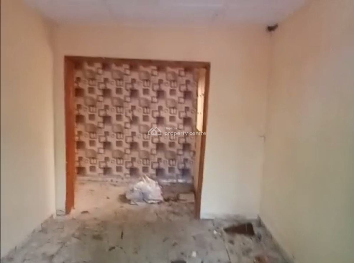 Neatly Used Shop Space, Off Awolowo Way, Ikeja, Lagos, Shop for Rent