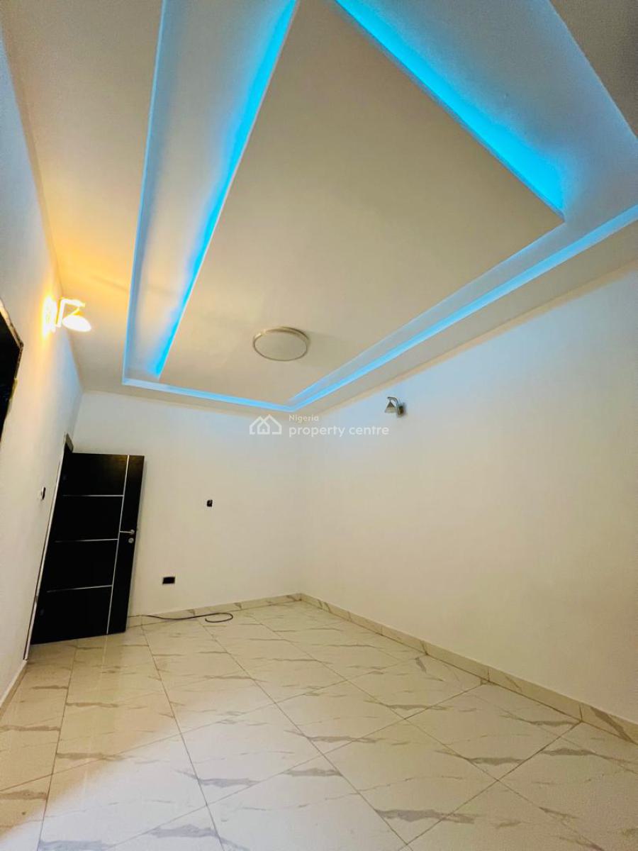 Spacious 1brm Serviced Flat in a Cozy Access Code Estate, Before Cheveron New Road Lekki, Lekki, Lagos, Mini Flat (room and Parlour) for Rent