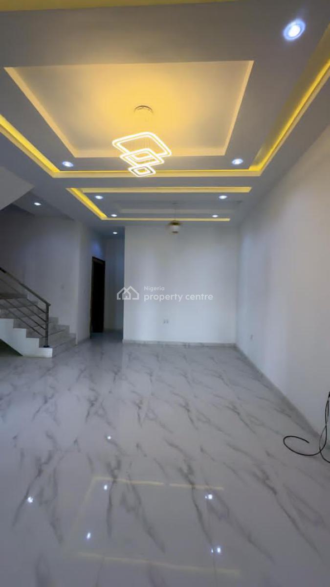 Luxurious 4 Bedroom Terraced Detached with Excellent Facilities, Ikate, Lekki, Lagos, Terraced Duplex for Sale