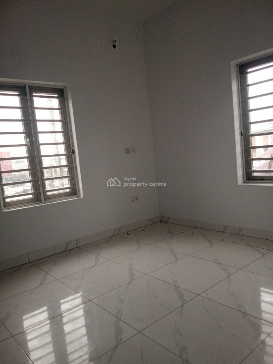 Brand New 2beds Flat, Oposite Chevron, Lekki, Lagos, House for Rent