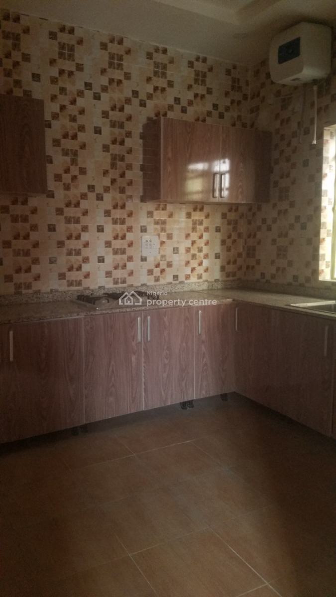 Beautiful Mini Flat, Ikate Lekki, Lekki, Lagos, Mini Flat (room and Parlour) for Rent